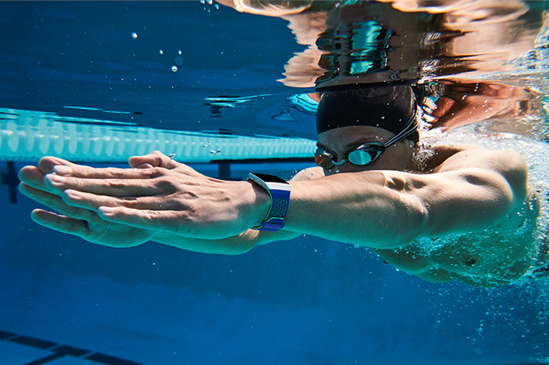Fitbit Ionic - waterproof